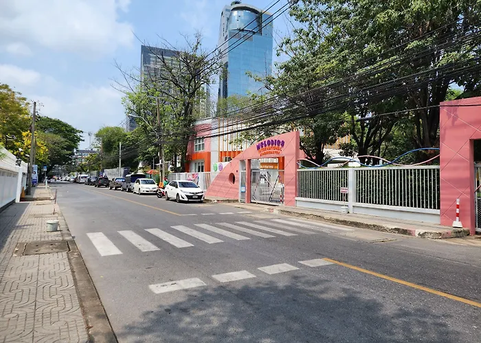 The Sacha Thonglor Sukhumvit Hotel 4*