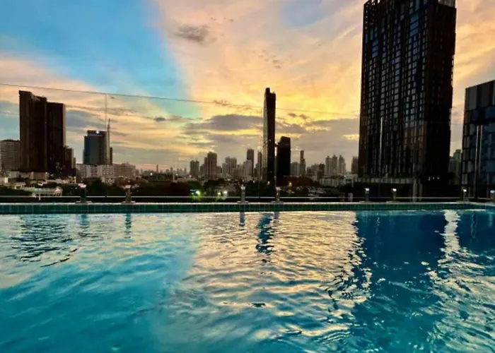 The Sacha Thonglor Sukhumvit Hotel 4*