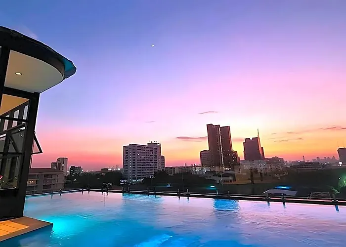 The Sacha Thonglor Sukhumvit Hotel 4*