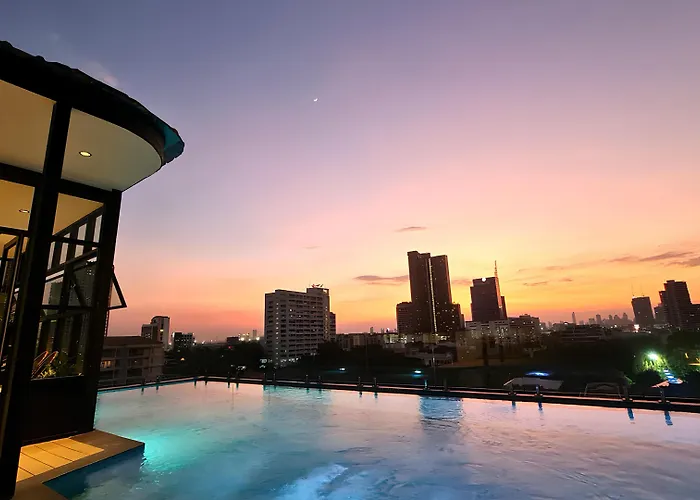 فندق The Sacha Thonglor Sukhumvit بانكوك